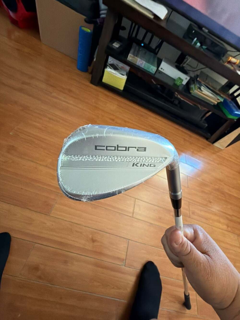 Cobra King 60 Degree Chrome Wedge with Dynamic Gold Spinner Tour Issue Shaft